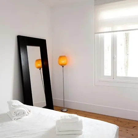 Stylish In Chiado - Quiet And Апартаменты