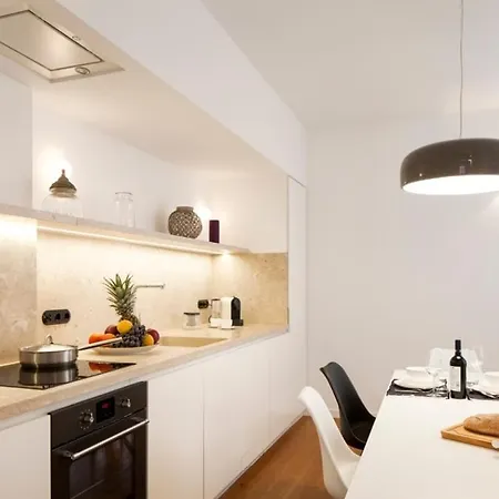 Stylish In Chiado - Quiet And *
